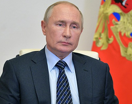 Путин подписал закон о наделении наследников правом оспаривать отцовство в суде