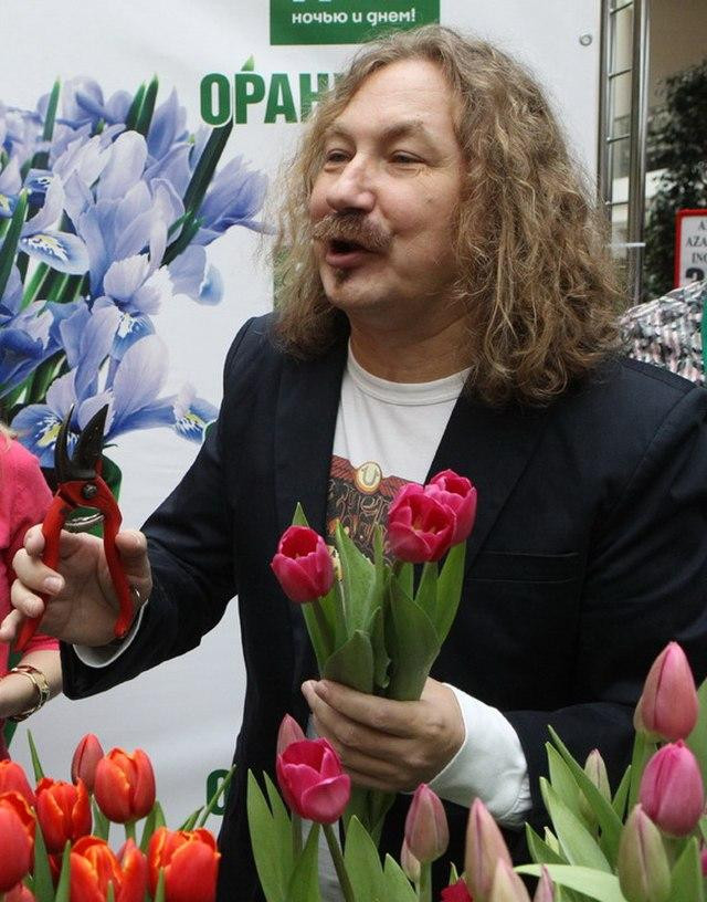 Игорь Николаев: Участникам «Фабрики звезд» не нужно реагировать на критику хейтеров