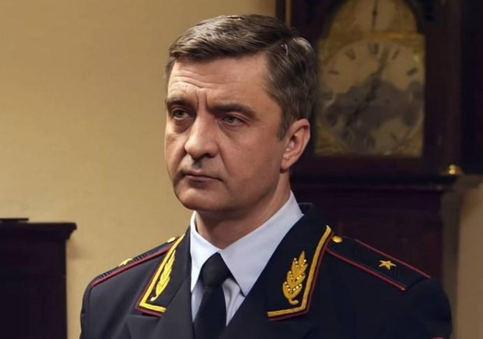 Чубченко заявил об уничтожении МХАТа после скандальной отставки Дорониной