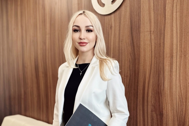 Юлия Путилина показала высокий результат и стала управляющим “Открытия” в Благовещенске