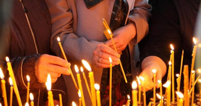 В какой день православные верующие могут помянуть своих умерших родственников в 2023 году