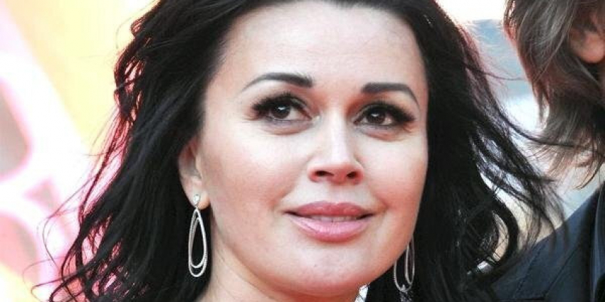 Анастасия Заворотнюк сегодня 21 апреля 2023 года: как самочувствие актрисы, появились улучшения? Состояние Заворотнюк после выписки, последние новости