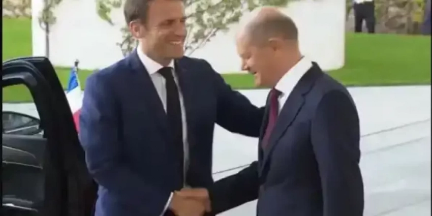 Шольц и нацисты «Азiва» … О, царь царей! Отпусти ко мне народ мой!…