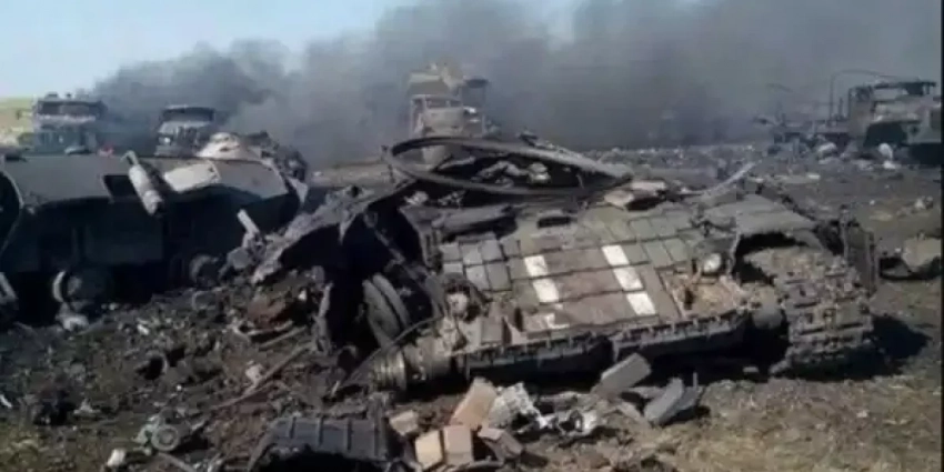 Эшелон с военной техникой ВСУ и элитным штурмовым батальоном разгромлен в ДНР…