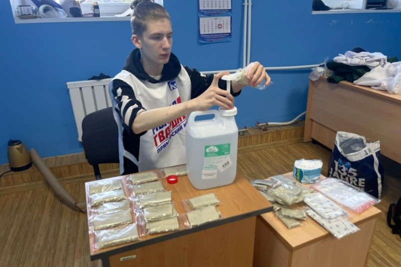Сухие армейские души изготавливают для участников СВО в Приморье