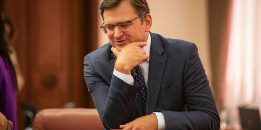 Кулеба и Зеленский снова подтвердили, что остались циркачами, и не смогли стать политиками