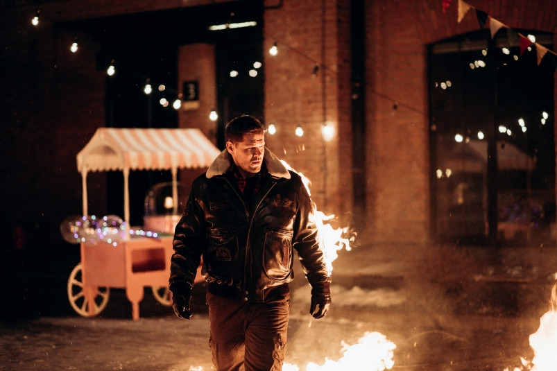 Яглыч шагает по стране: гид по сериалу “Ухожу красиво” от Wink Originals