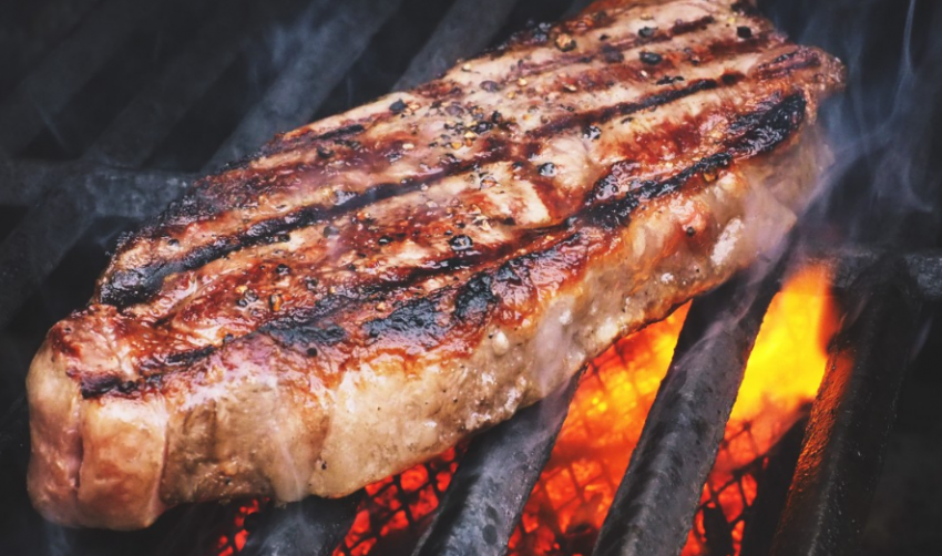 Хрустящая мясная корочка вызывает рак и повреждение ДНК