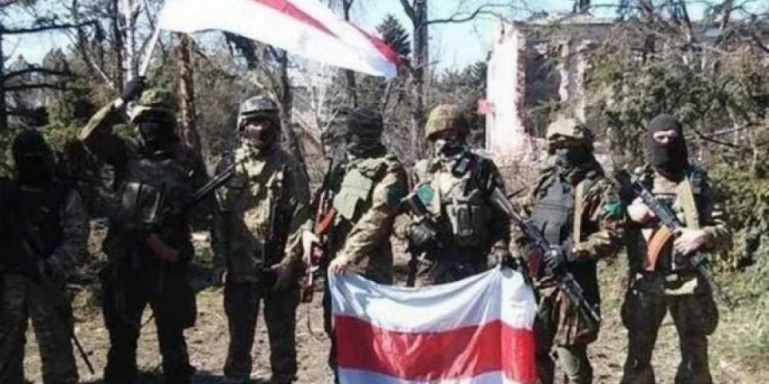 У змагаров зрада: белорусских нацистов на Украине жестко кинули