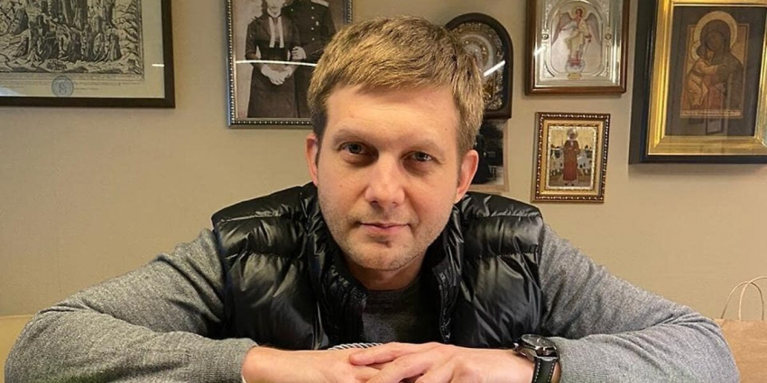 Борис Корчевников умер или нет: последние новости на сегодня 26.06.23 года: жив ли телеведущий, слухи о смерти Корчевникова, кто распространяет фейки, что на самом деле происходит с Борисов Корчевниковым