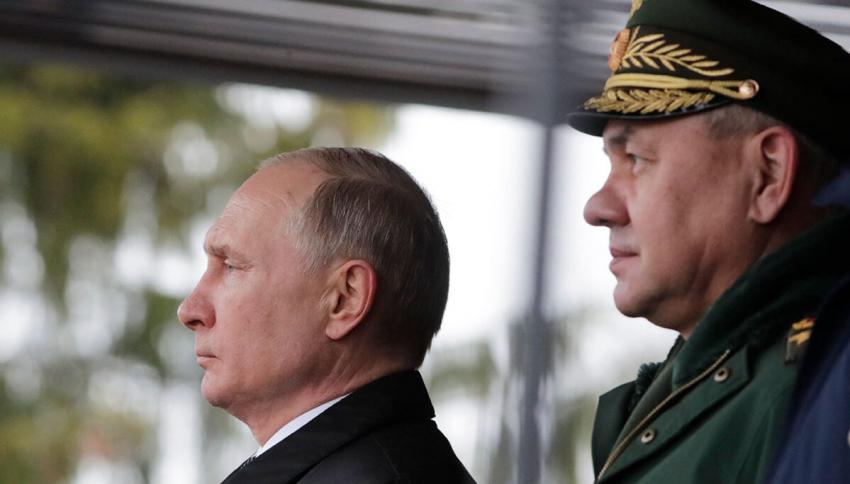 Путин не может уволить Шойгу сейчас, - британский генерал
