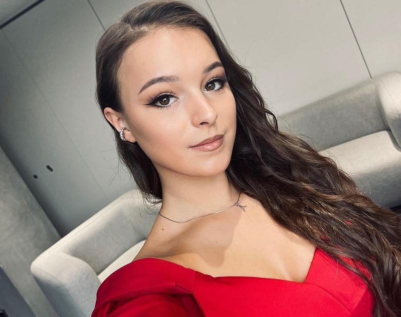 Врач Ефремов спрогнозировал уход Щербаковой из спорта из-за мононуклеоза