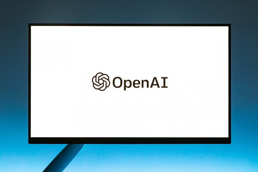 Два автора судятся с OpenAI за обучение ChatGPT с использованием их книг