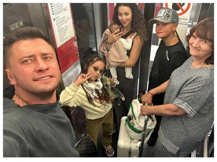 Натянутые улыбки и недовольные лица: Брутян провела время с детьми Прилучного