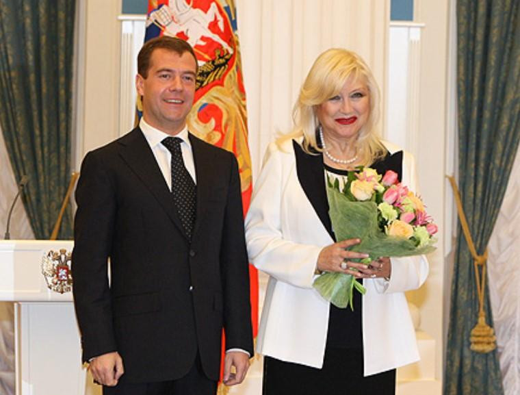 Актриса Ирина Мирошниченко отказалась вступать в отношения с Владимиром Долинским