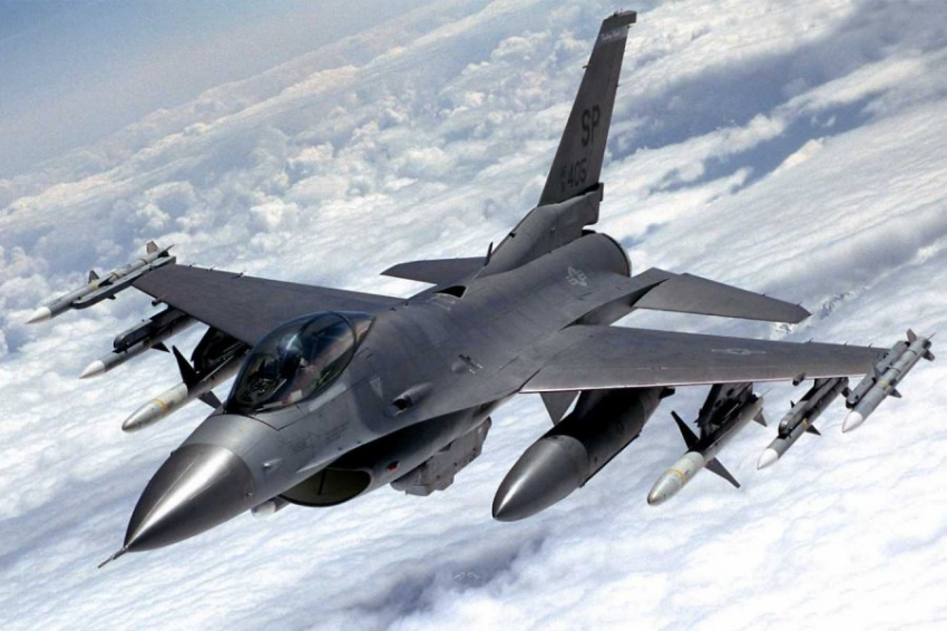 Военкор Поддубный рассказал, почему считает, что поставки F-16 не помогут Украине