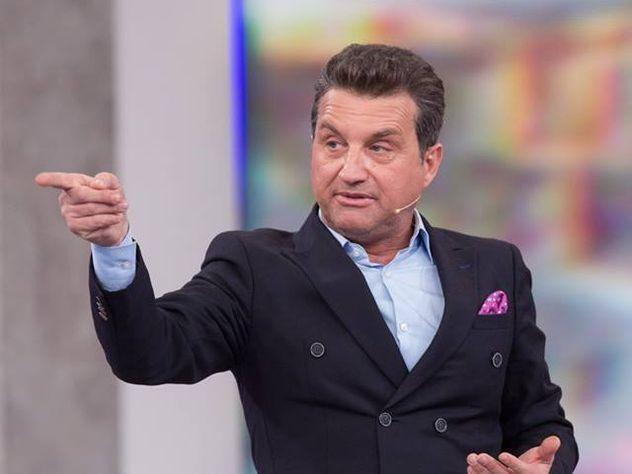 Отар Кушанашвили вспомнил, как теннисист Сафин заступился за Валерию во время концерта