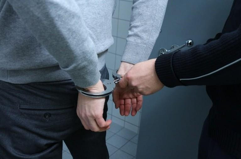 В Петербурге задержаны 10 подозреваемых в подставных ДТП ради выплат по ОСАГО