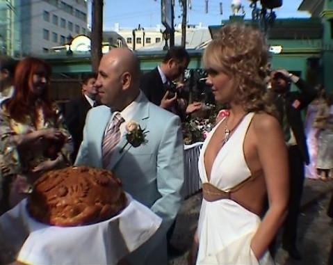 «Мало кто верил, что у нас все по-настоящему»: Валерия и Пригожин отмечают фарфоровую свадьбу - 20 лет вместе