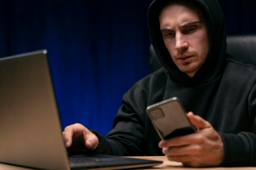 Эксперт Лебедев: в России началась новая волна мошенничества в WhatsApp