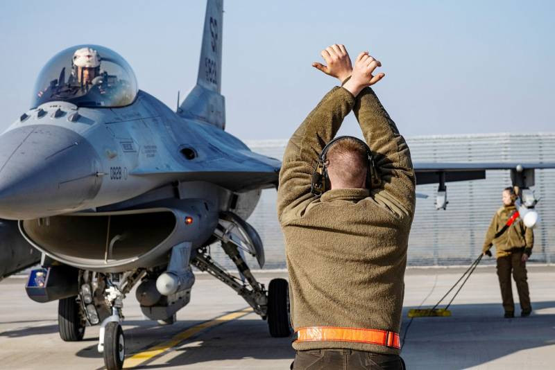 Инциденты с поставками истребителей F-16: проблемы и последствия
