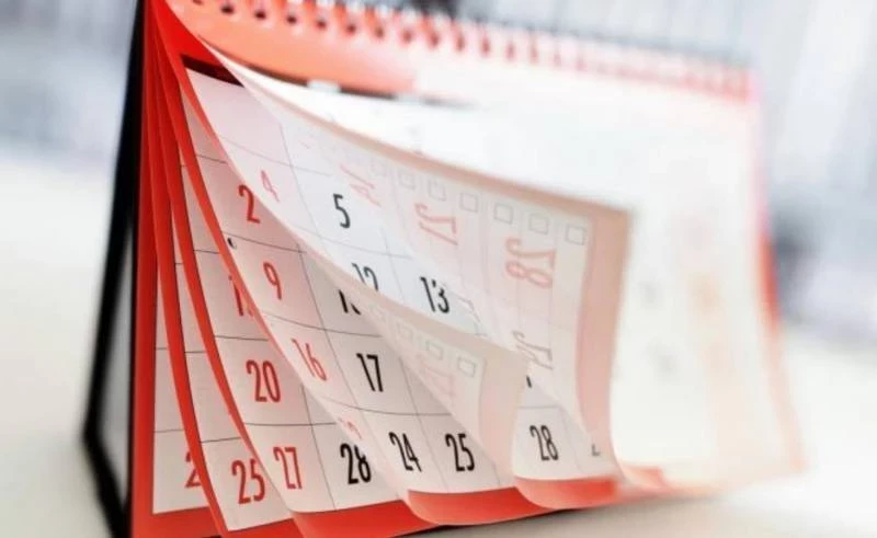 Депутат ГД предложил отменить шестидневную рабочую неделю перед Новым годом