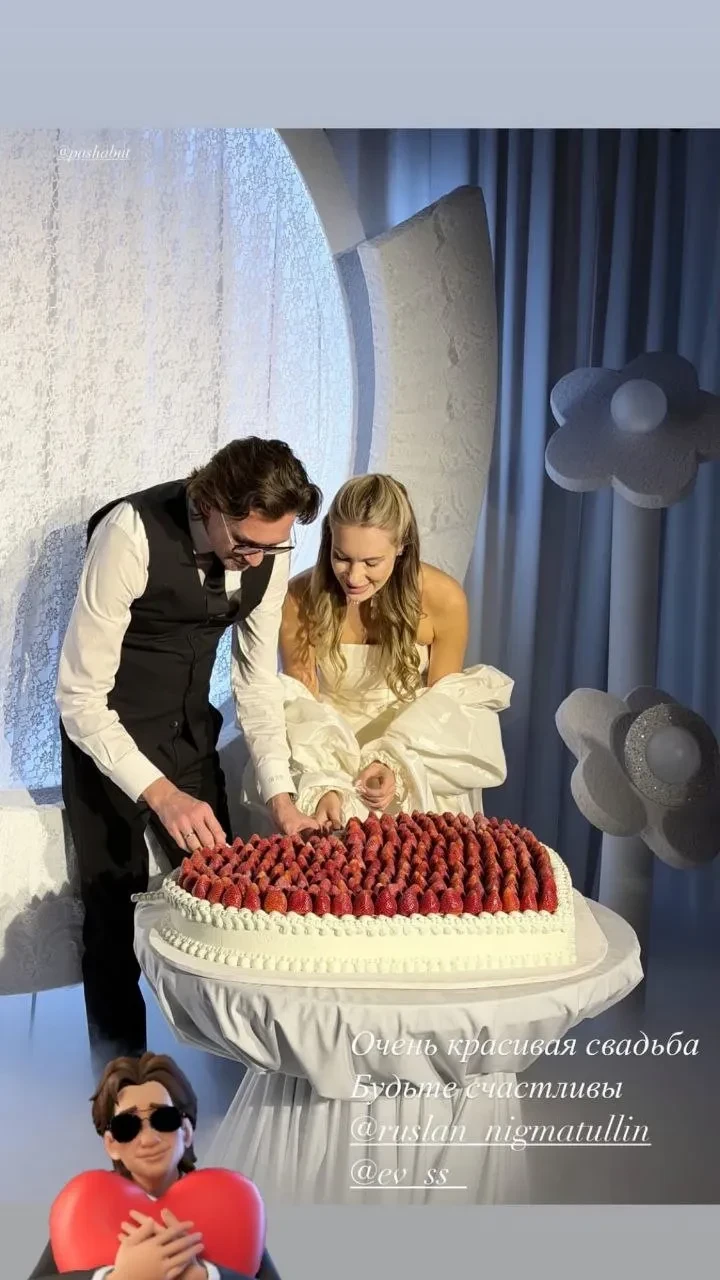 Футболист Руслан Нигматуллин женился на телеведущей, которая моложе него на 28 лет