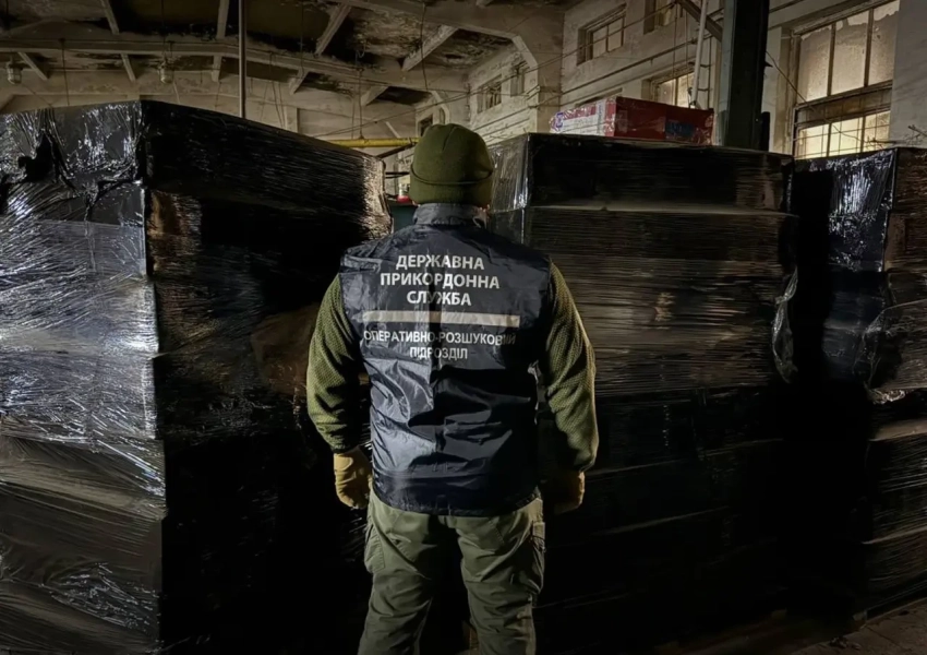 Граница Украины оказалась полностью заблокирована как на выезд, так и на въезд