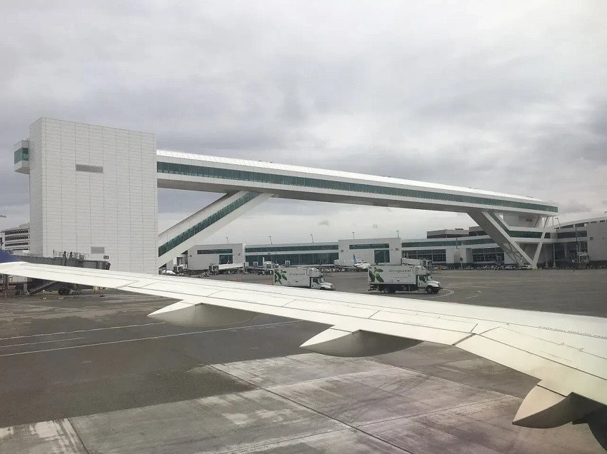 В США установлен антирекорд по числу отменённых и перенесённых авиарейсов