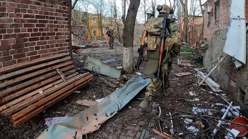 ВС РФ зацепились за центр Приморского на берегу Каховского водохранилища