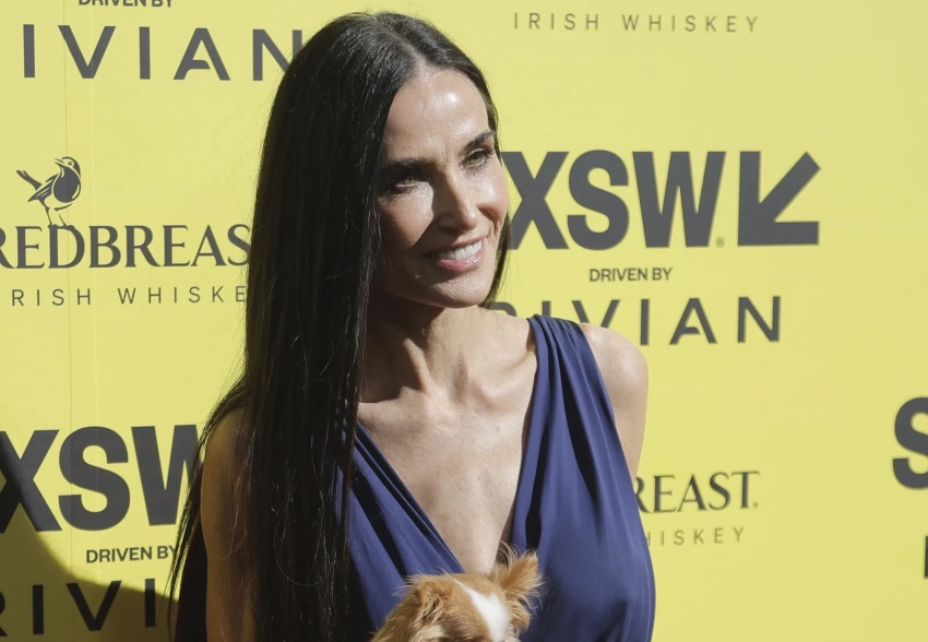 Деми Мур (в открытом платье), сёстры Дакота и Эль Фаннинг, Мишель Пфайффер посетили фестиваль SXSW — 2026