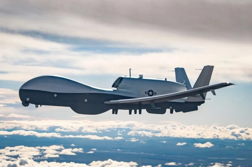 ОПК Индии разрабатывает для ВМС аналог американского дрона MQ-4C Triton