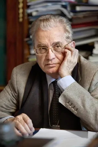 "Сейчас в обществе ритуальное значение важнее, чем художественное". Директор Эрмитажа Михаил Пиотровский высказался о передаче реликвий в РПЦ