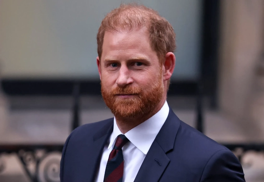 "Весёлый вечер, полный шалостей". Принц Гарри флиртовал в соцсетях с журналисткой, не зная, кто она