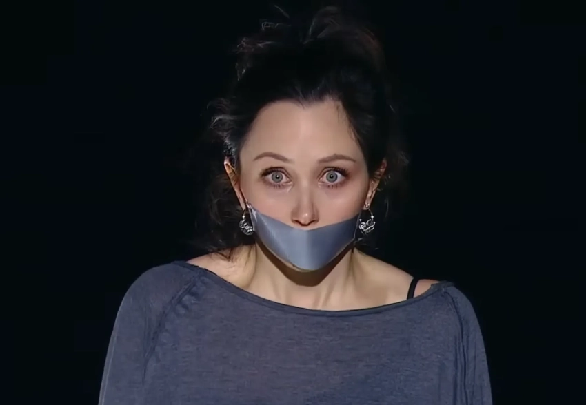 ​​"До сих пор не принят закон". Фигуристка Елизавета Туктамышева выступила с номером на тему домашнего насилия в России